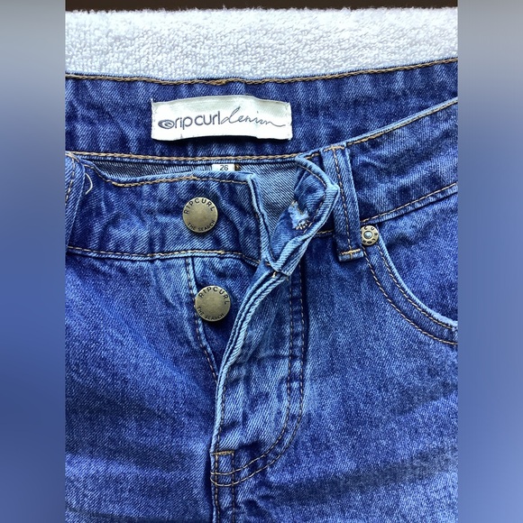 ☀️Rip Curl Amy Denim Short II - Picture 6 of 12